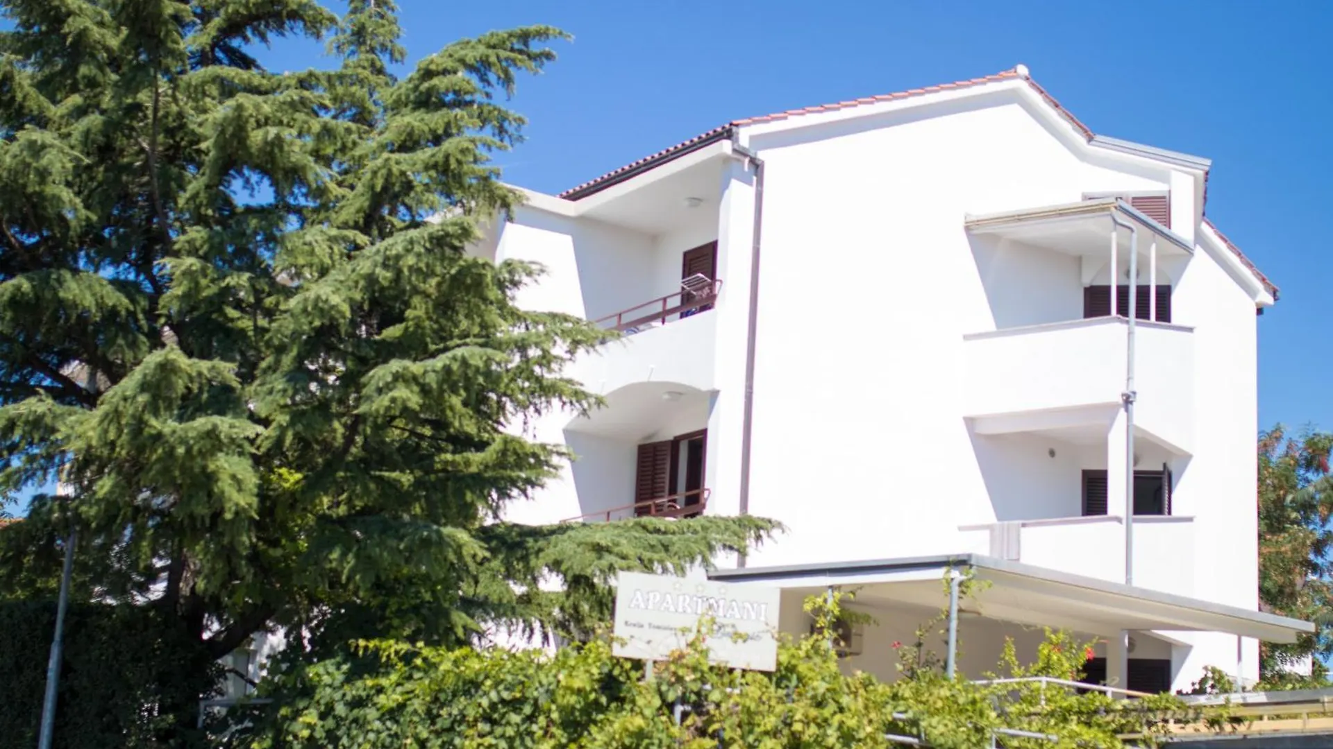 Apartmani Dekanic Krk Veglia
